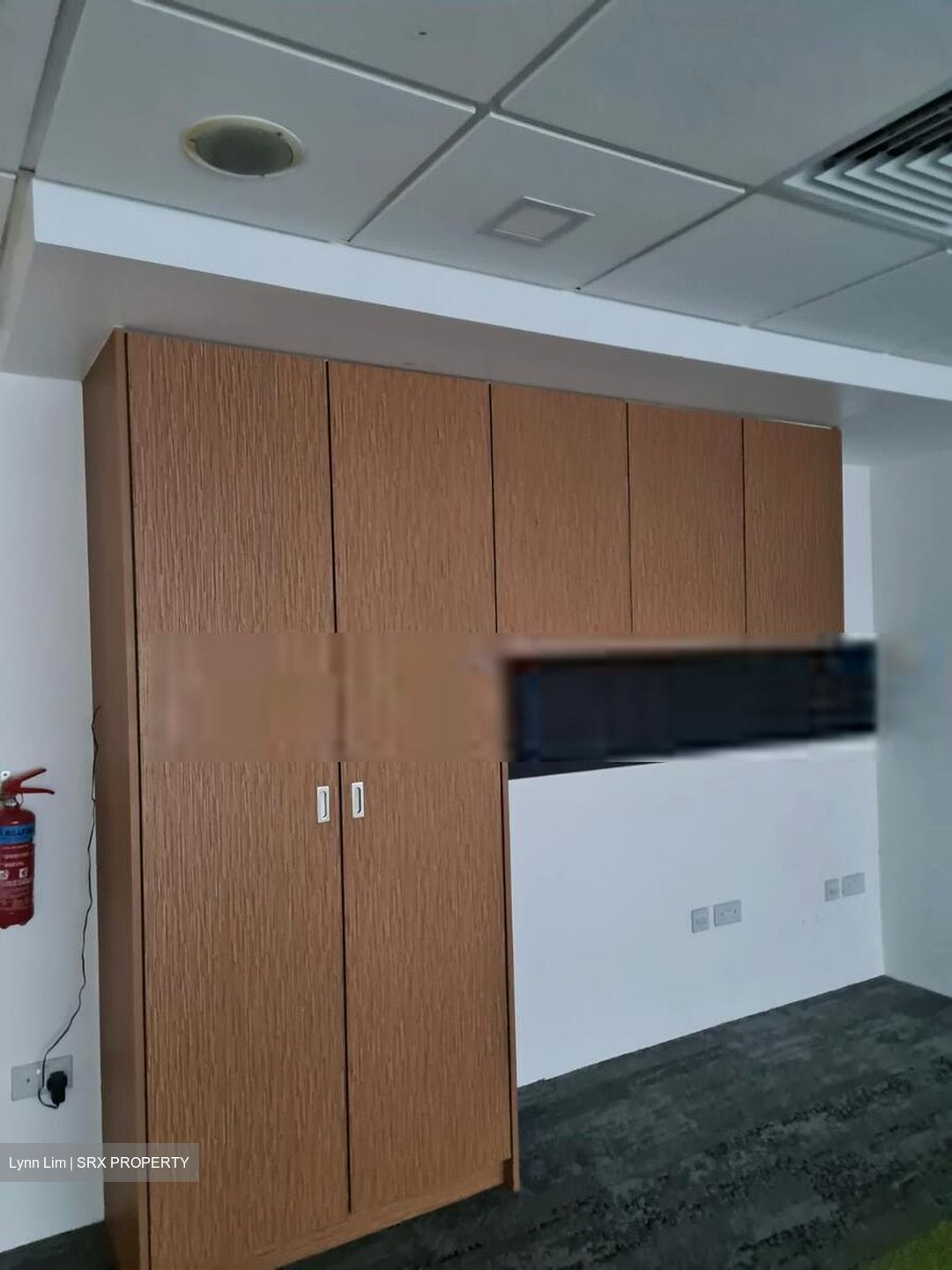 High Street Centre (D6), Office #549405571